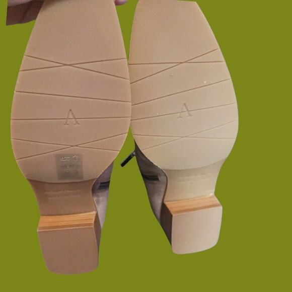 Faria Suede Taupe Ankle Boots With Side Zipper & Buckle 7M - Picture 11 of 16